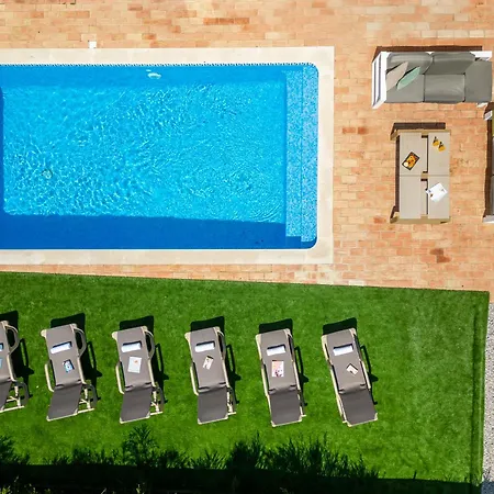 Bellegarde - Piscina Aquecivel E Bbq Em