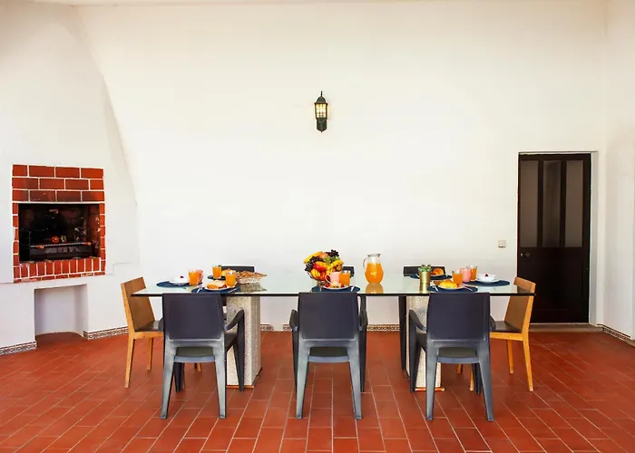 Bellegarde By Algarve Vacation