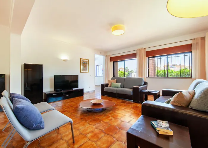 Bellegarde By Algarve Vacation Αλμπουφέιρα