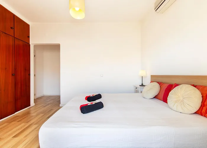 Villa Bellegarde By Algarve Vacation *
