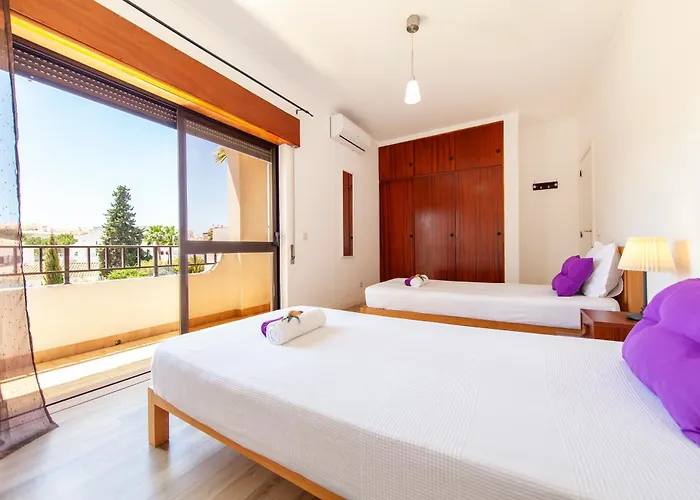 Bellegarde By Algarve Vacation Villa